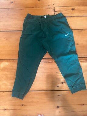 Nike Men's Forest Green Athletic Joggers